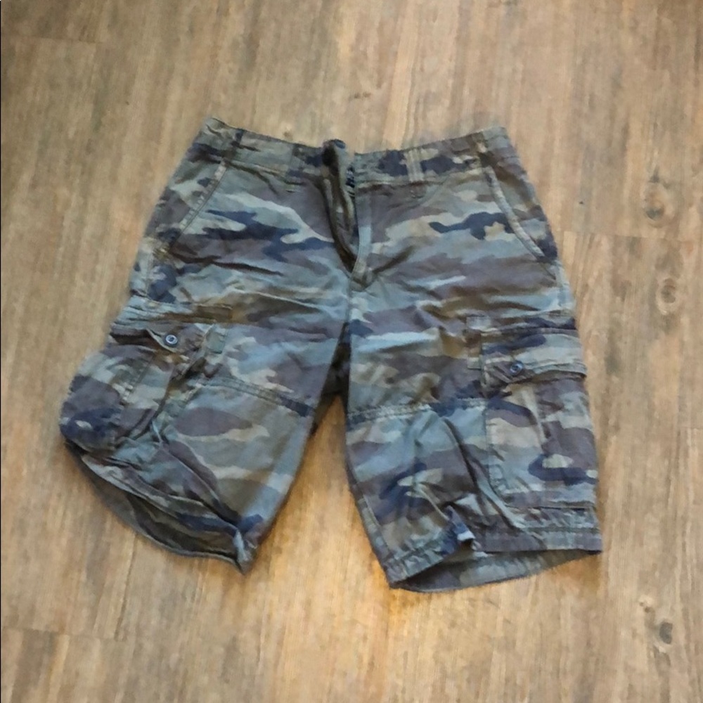 American Eagle Cargo Shorts